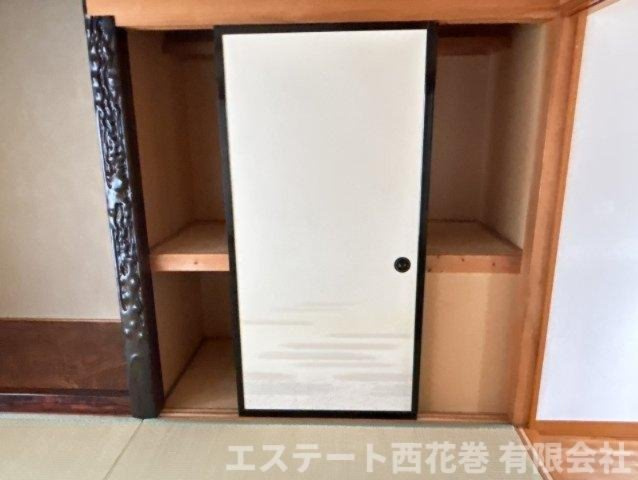 サンハイツ佐藤の収納|押入