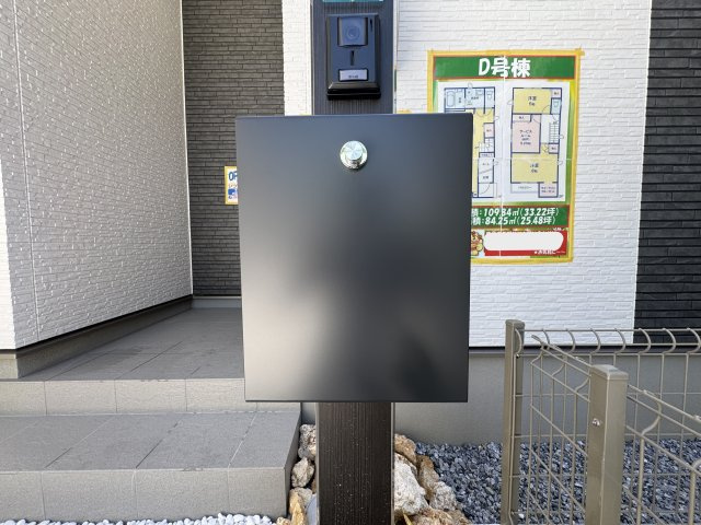 うるま市江洲（全10棟）D号棟の設備|D号棟　便利なポスト付き♪