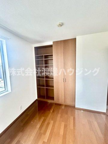 箕面市半町一戸建の収納