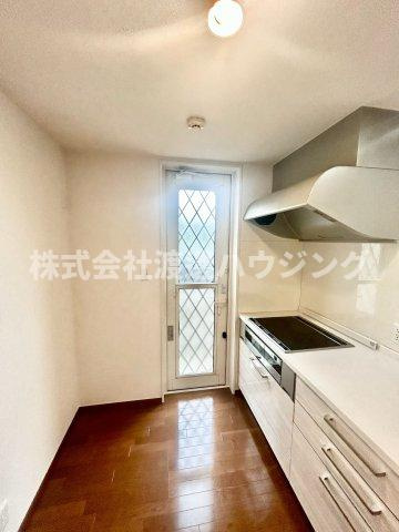 箕面市半町一戸建のその他|窓