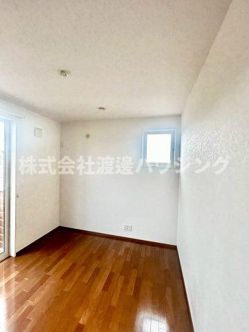 箕面市半町一戸建のその他|窓