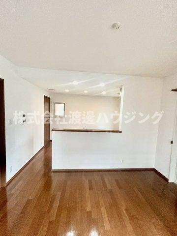 箕面市半町一戸建の内装