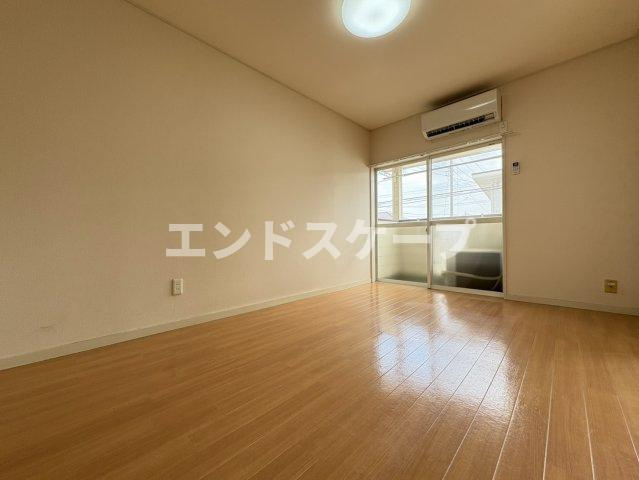 グリーンパーク石井Vの居間・リビング|高崎、前橋のお部屋探しはエンドスケープまで！お客様の理想お聞かせ下さい♪