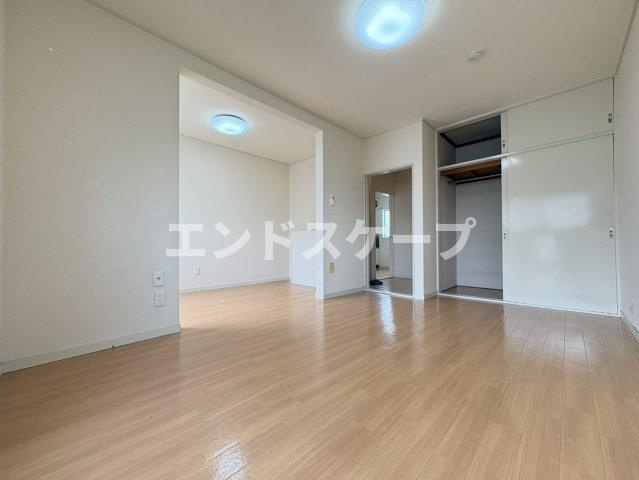 グリーンパーク石井Vの居間・リビング|高崎、前橋のお部屋探しはエンドスケープまで！お客様の理想お聞かせ下さい♪