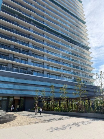 幕張ベイパークライズゲートタワーの外観