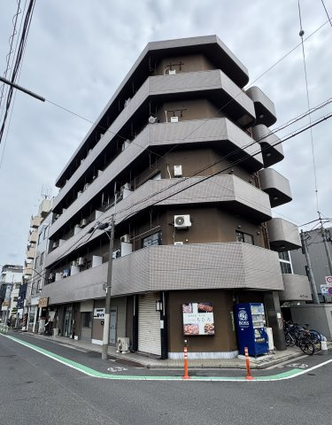 ベルメゾンヤスダの外観