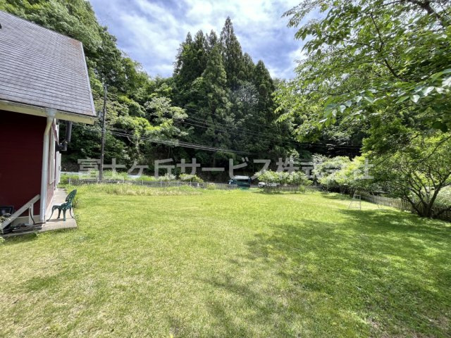 【庭】 | 周智郡森町三倉　中古住宅 | 何でも楽しめそうな広いお庭