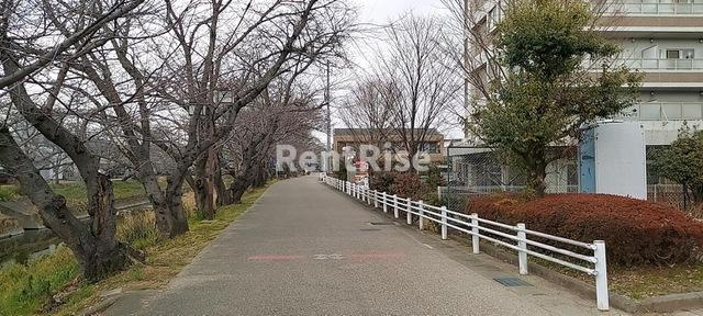 サンチェリー|リバーステージ 岩倉 0.2km