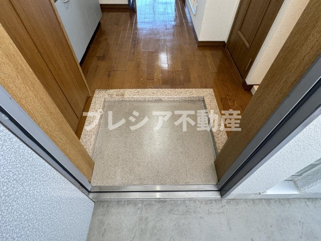 エストゥディオ甲子園口の玄関
