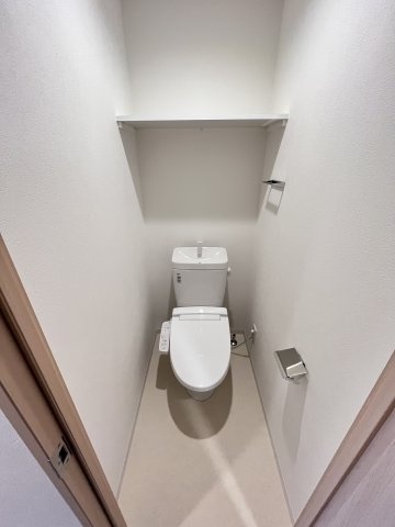 大阪市城東区永田１丁目の賃貸マンションのトイレ