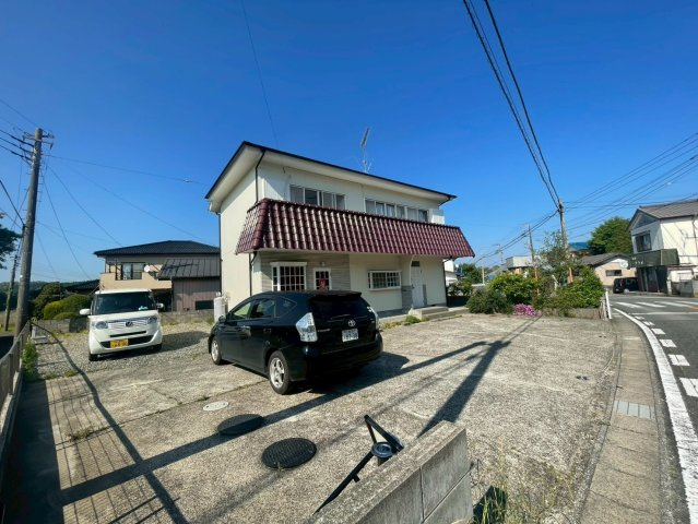 勝浦市上植野　中古店舗居宅の外観