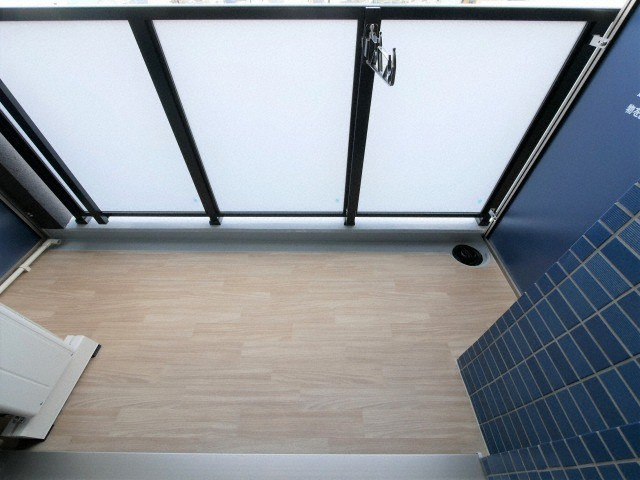 大阪市西区九条南２丁目の賃貸マンションのバルコニー