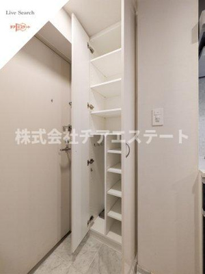 【玄関】 | ｽﾃｰｼﾞﾌｧｰｽﾄ浅草橋Ⅲ