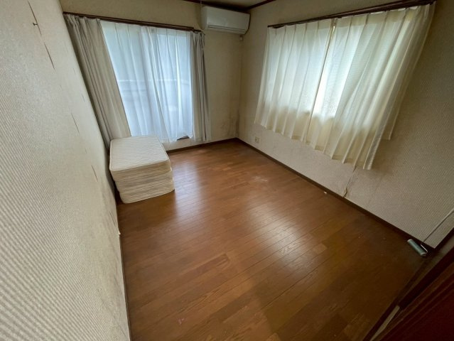 那須塩原市三区町　中古戸建の洋室