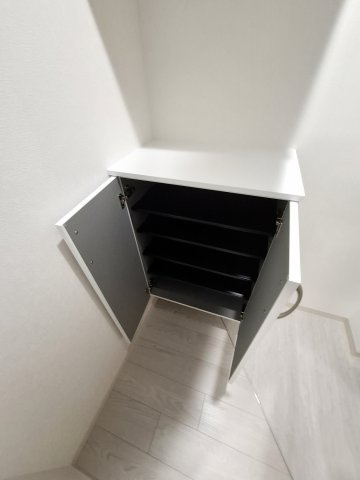 F asecia Somnusの収納|シューズBOX