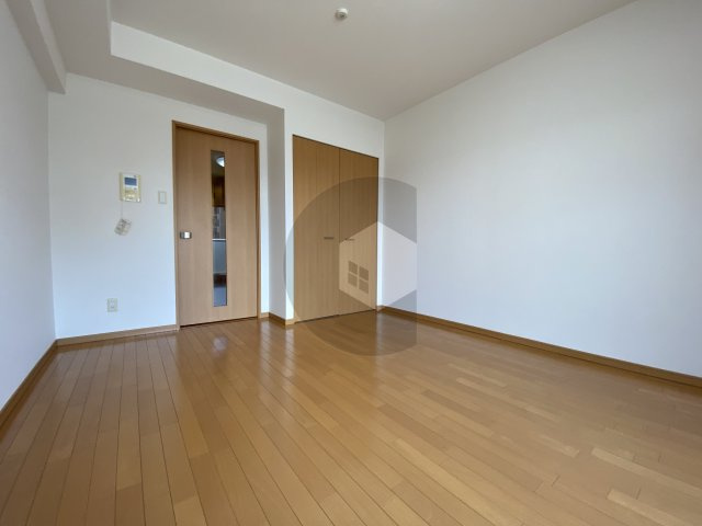 グランシス高井田の居間・リビング