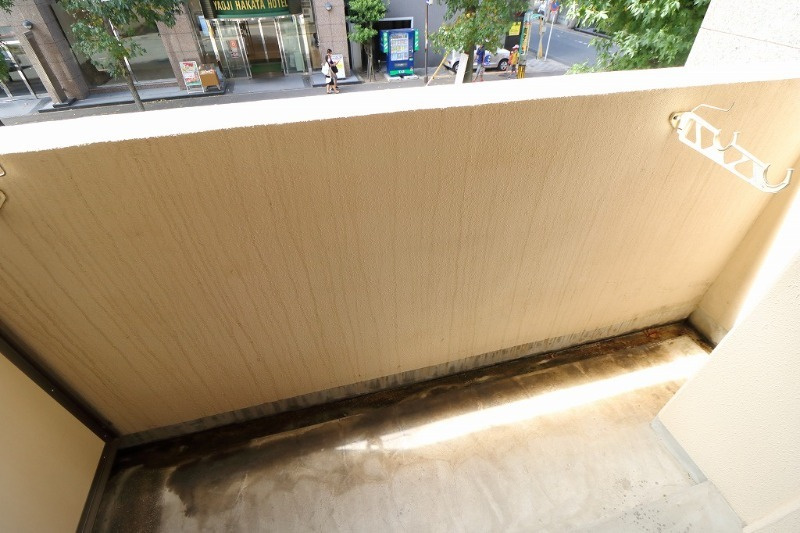 リファレンス博多駅前のバルコニー|日当たりの良いバルコニーです！