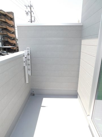 名古屋市西区玉池町の新築一戸建のバルコニー|◇バルコニー◇　　南面で陽当たり良好！