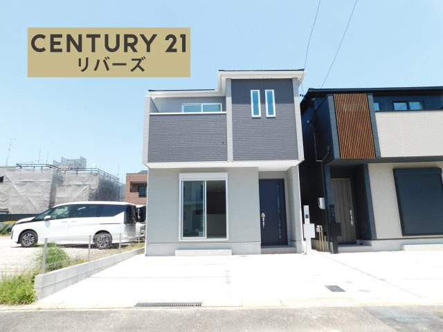 名古屋市西区玉池町の新築一戸建の外観|☆最終１棟☆　　新価格！！いつでも見学出来ます♪（お問合せ当日、平日、水曜、夜間でもＯＫ）　駐車並列２台ＯＫ　広々ＬＤＫ２１．５帖♪　床暖房や食洗機など設備充実！　地盤保証２０年付き　小学校徒歩２分♪