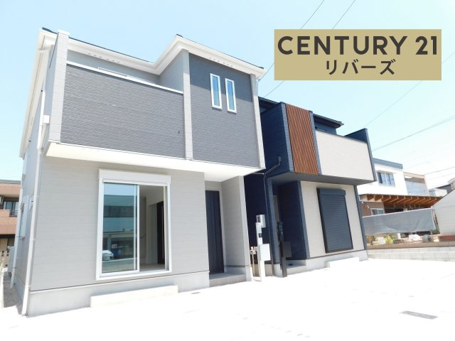 名古屋市西区玉池町の新築一戸建の外観|☆最終１棟☆　　新価格！！いつでも見学出来ます♪（お問合せ当日、平日、水曜、夜間でもＯＫ）　駐車並列２台ＯＫ　広々ＬＤＫ２１．５帖♪　床暖房や食洗機など設備充実！　地盤保証２０年付き　小学校徒歩２分♪