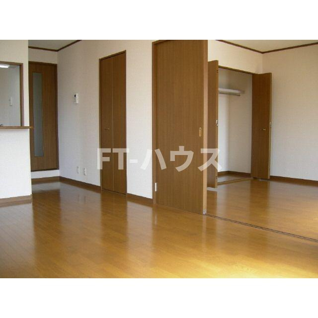 アムール 久々田の居間・リビング