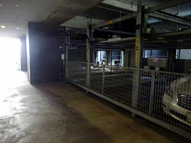 S-FORT西宮の駐車場