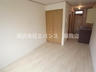 【居間・リビング】 | エステートピアシティ5 | おしゃれな居間です