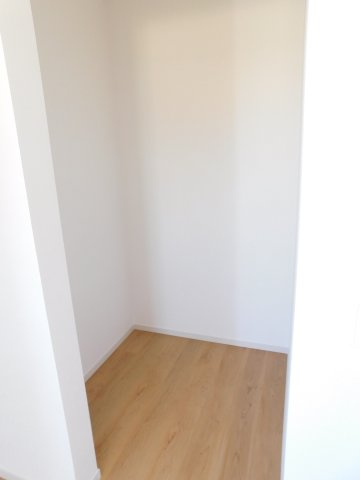 清須市寺野元町の新築一戸建の収納|◇ウォークインクローゼット◇　　家族の洋服や大きな荷物が片付く大容量収納！