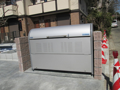 敷地内ｺﾞﾐ置場