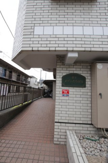建物入口