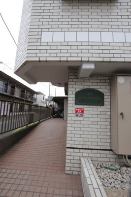 建物入口