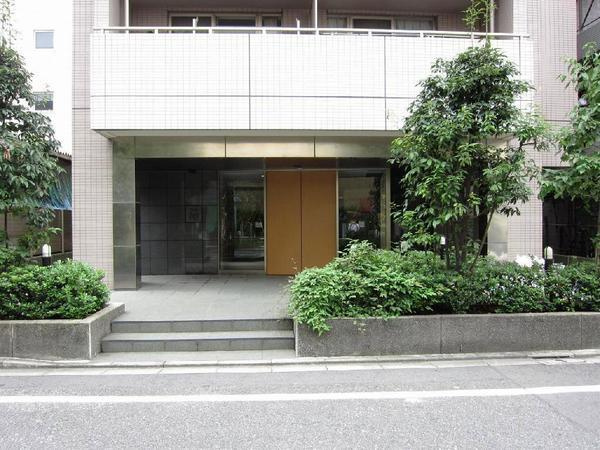 【エントランス】