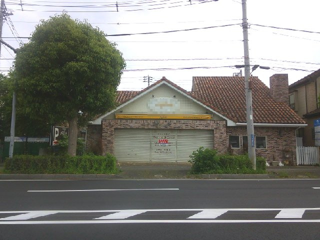 越谷市千間台東２丁目の店舗事務所