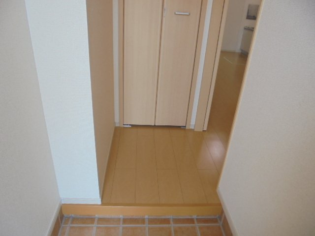 シャン・ノールⅥの玄関