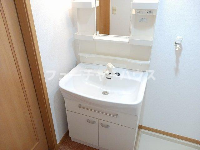 白蔵　Ⅳの洗面所|洗面所です