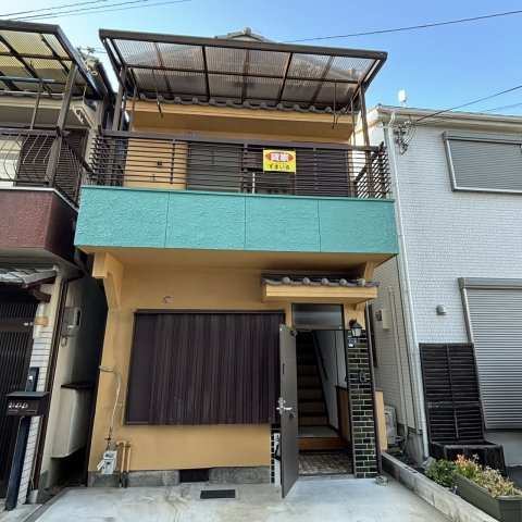 寝屋川市大成町貸家