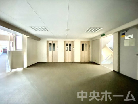 南砂町グリーンハイツ1号棟のロビー|ロビー