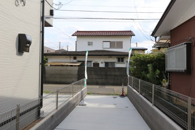 【Livele Garden.S】東久留米市前沢５丁目第３の外観|家事をしながらご家族との会話も楽しめる対面キッチン