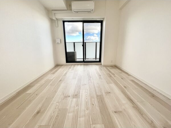 S-RESIDENCE金山三丁目の居間・リビング