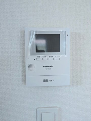 【設備】 | 志木市下宗岡４丁目 | インターホンは録画機能付きで留守中に誰が来訪したかが分かります。