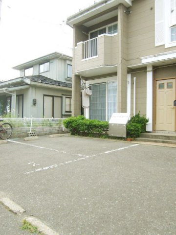 クレールコートの駐車場|駐車場があります