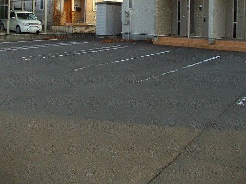 きららの駐車場|駐車場に車を止められます
