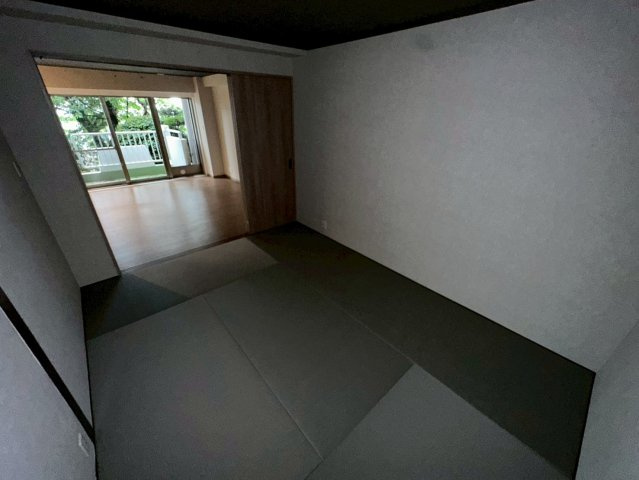 岡本エクセルの和室