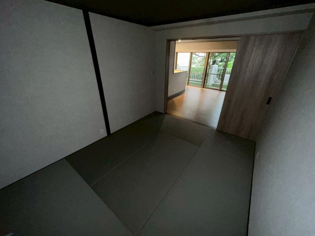 岡本エクセルの和室