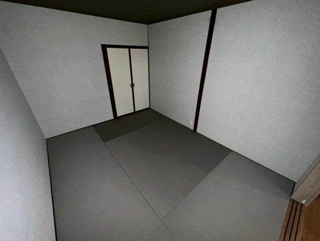 岡本エクセルの和室