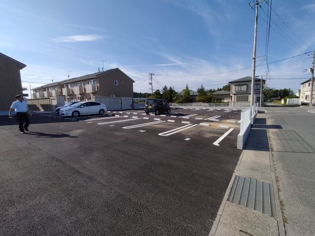 ヴィラセジュールⅡ の駐車場|駐車スペースもあります