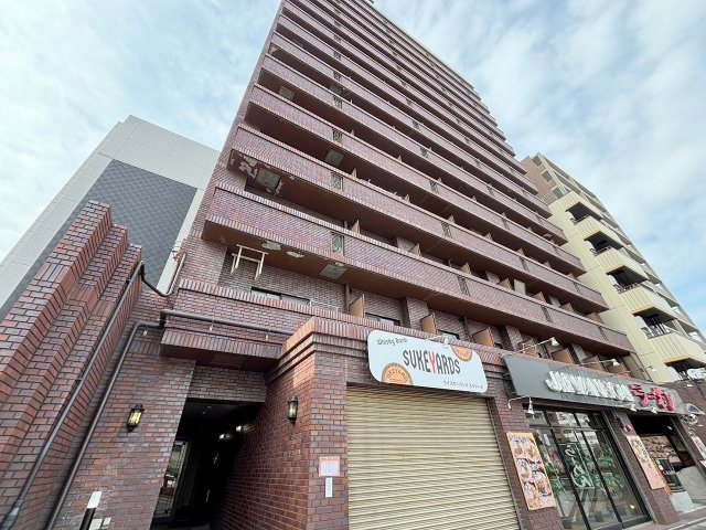 マイルド新大阪レジデンス3号館の外観