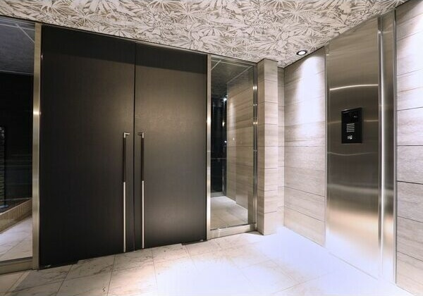 S-RESIDENCE東海通のエントランス