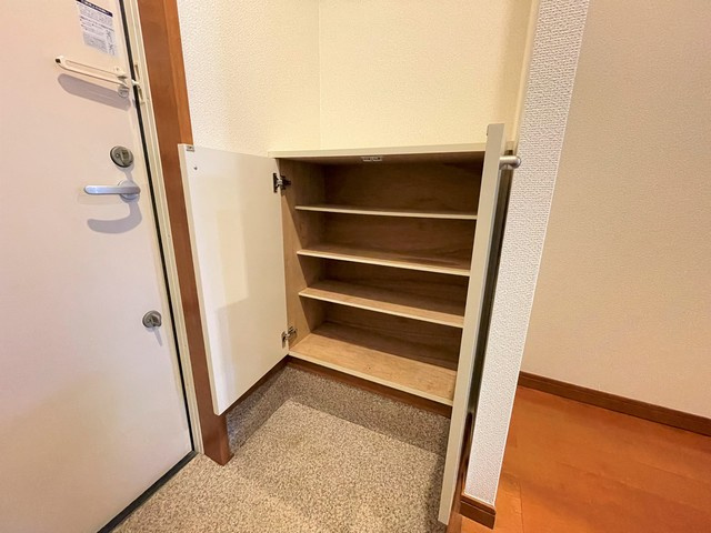 ステラ下北沢の収納