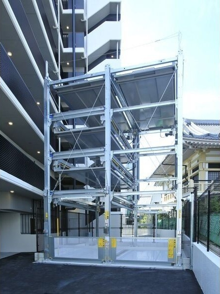 S-RESIDENCE神宮西駅前ascent(アセント)の駐車場